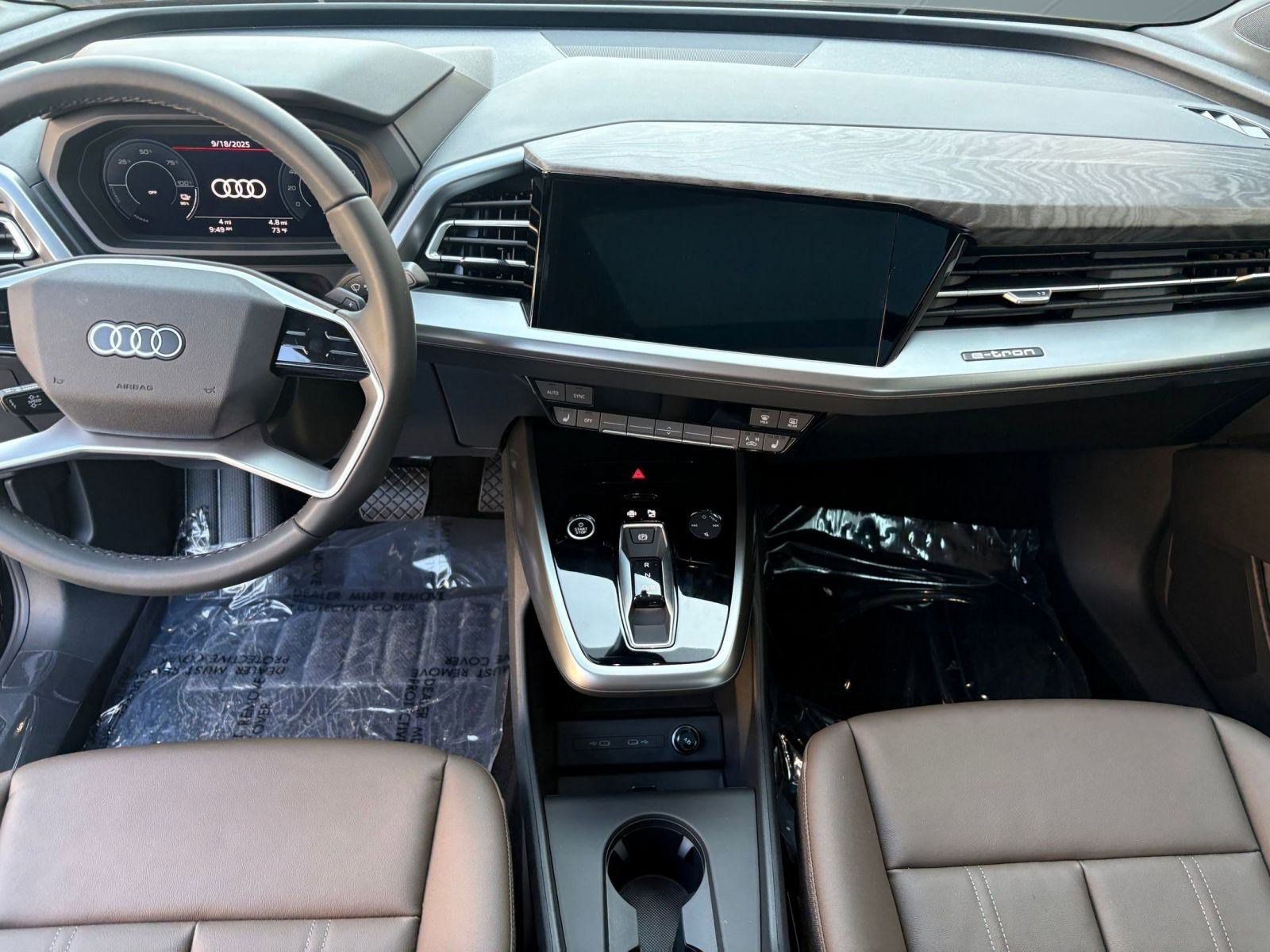 New 2026 Audi Q4 e-tron Premium image 28