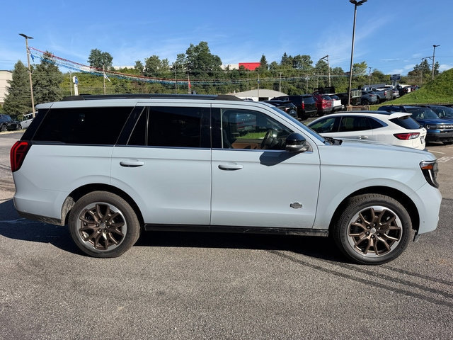 Certified 2025 Ford Expedition King Ranch AWD/4WD image 9