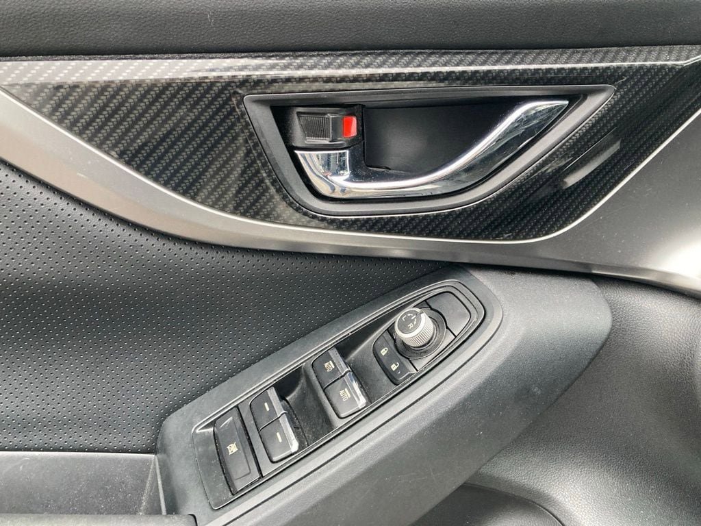Used 2018 Subaru Impreza 2.0i Limited AWD/4WD image 12