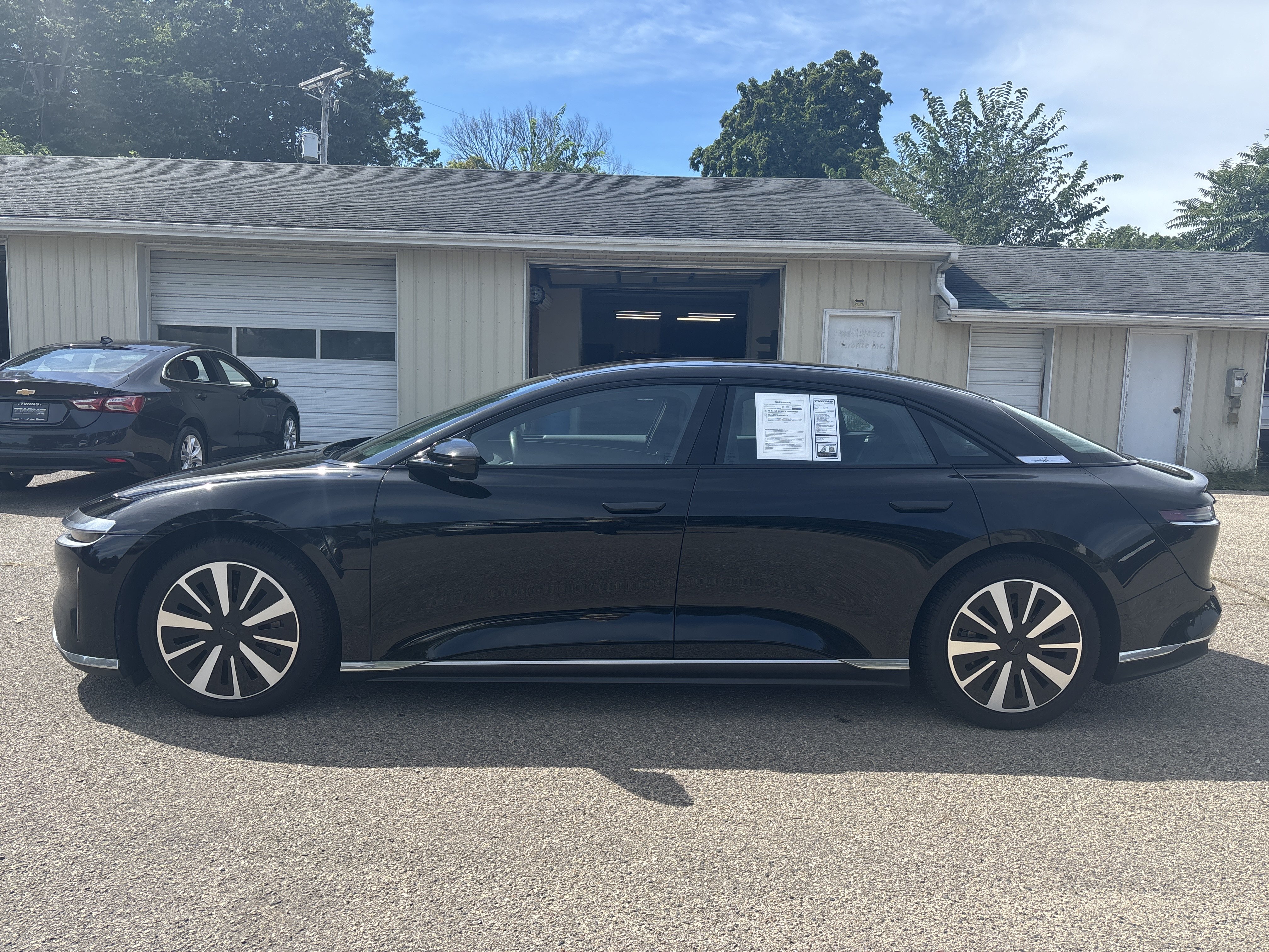 Used 2023 Lucid Air Pure AWD/4WD image 9