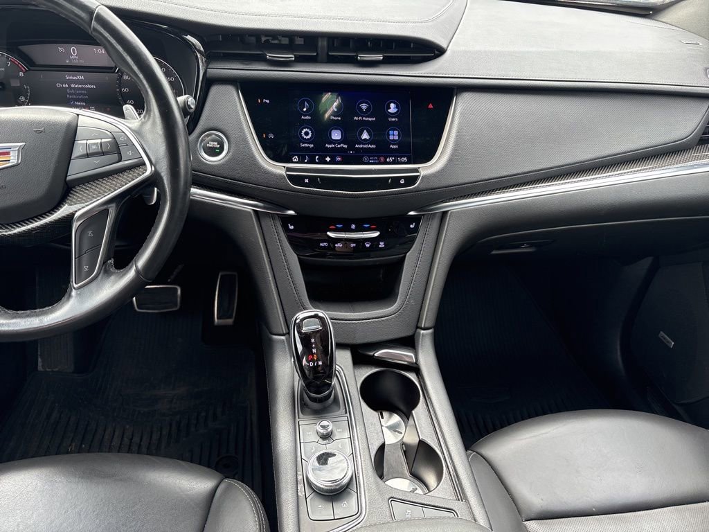 Certified 2022 Cadillac XT5 Sportv w/ LPO, ONYX Package image 13