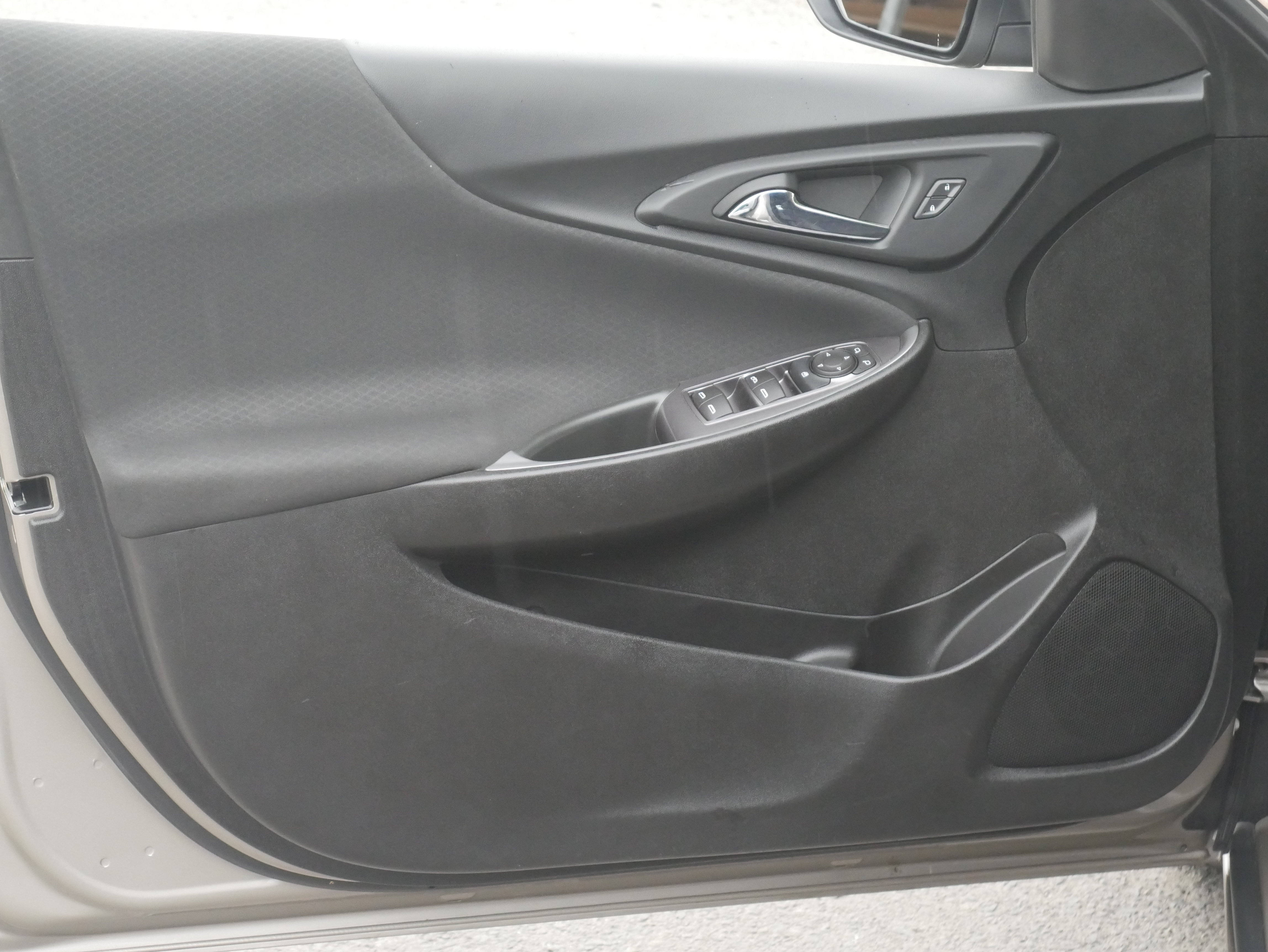 Used 2022 Chevrolet Malibu LT FWD image 31