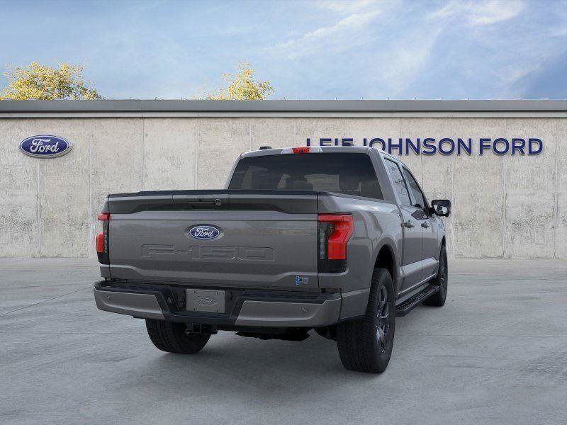 New 2025 Ford F150 Lightning Flash AWD/4WD image 8
