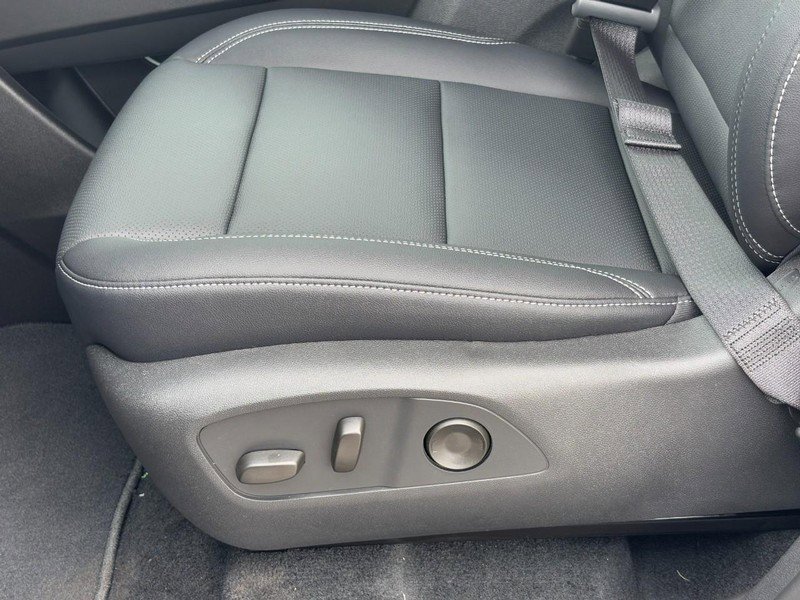 New 2026 Chevrolet Traverse LT image 50