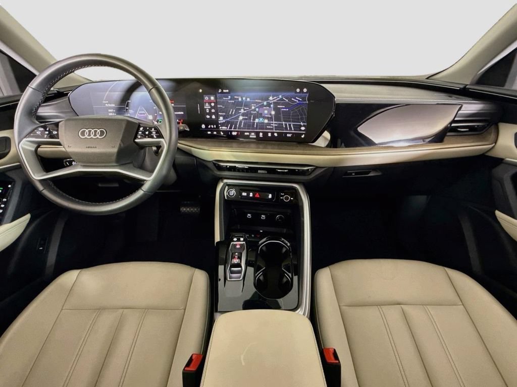 Used 2025 Audi Q5 Premium AWD/4WD image 9