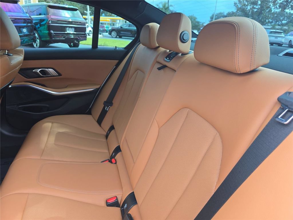 Used 2022 BMW 330e xDrive w/ M Sport Package AWD/4WD image 14