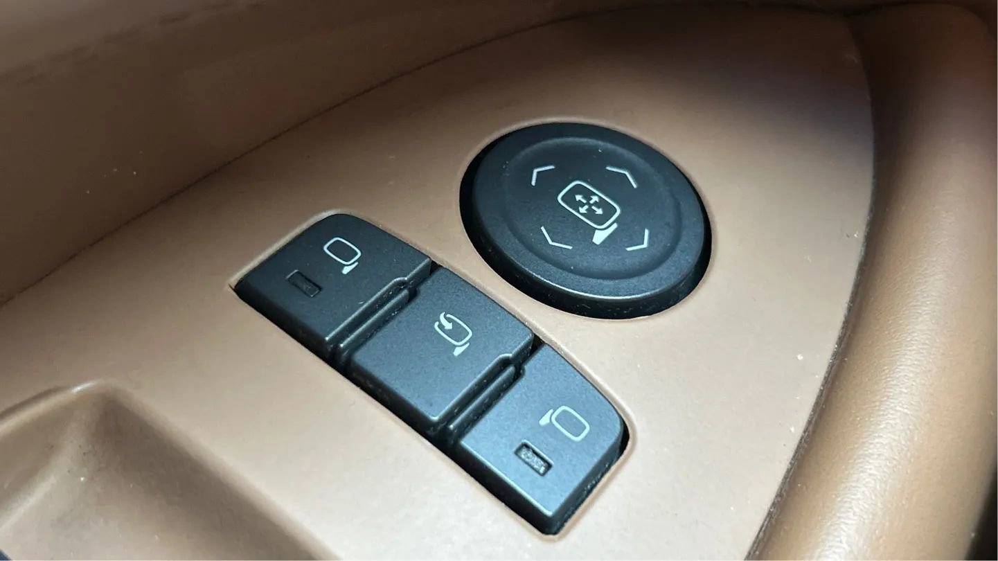 Used 2016 Cadillac Escalade 2WD image 50