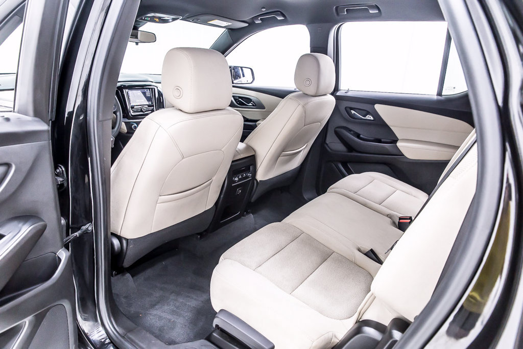 Used 2023 Chevrolet Traverse LS w/ LPO, Cargo Package FWD image 29