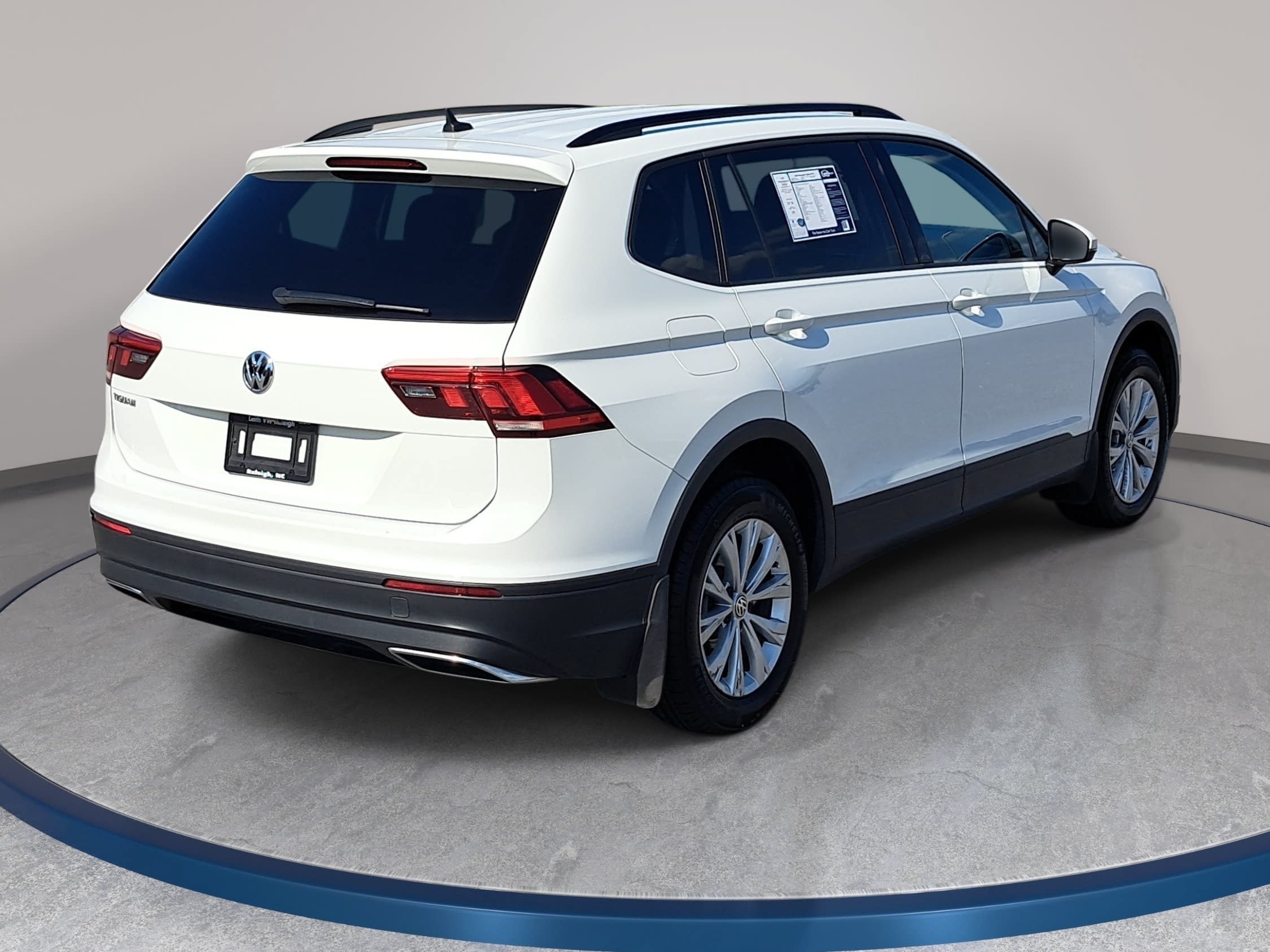 Used 2020 Volkswagen Tiguan S FWD image 5