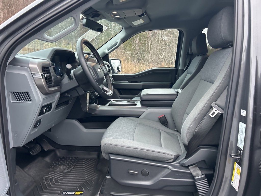 Used 2024 Ford F150 XLT w/ Mobile Office Package image 7