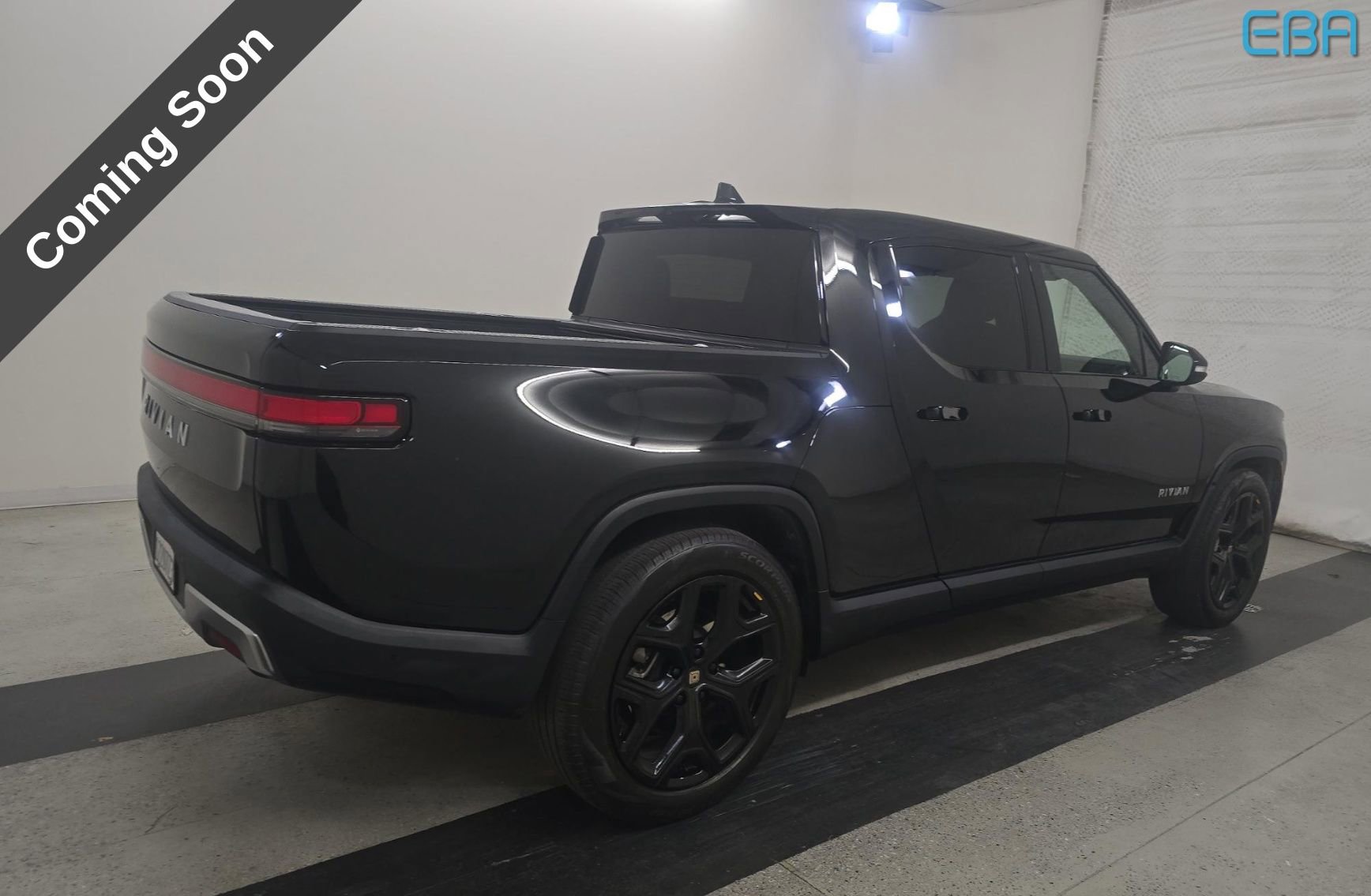 Used 2024 Rivian R1T Adventure image 6