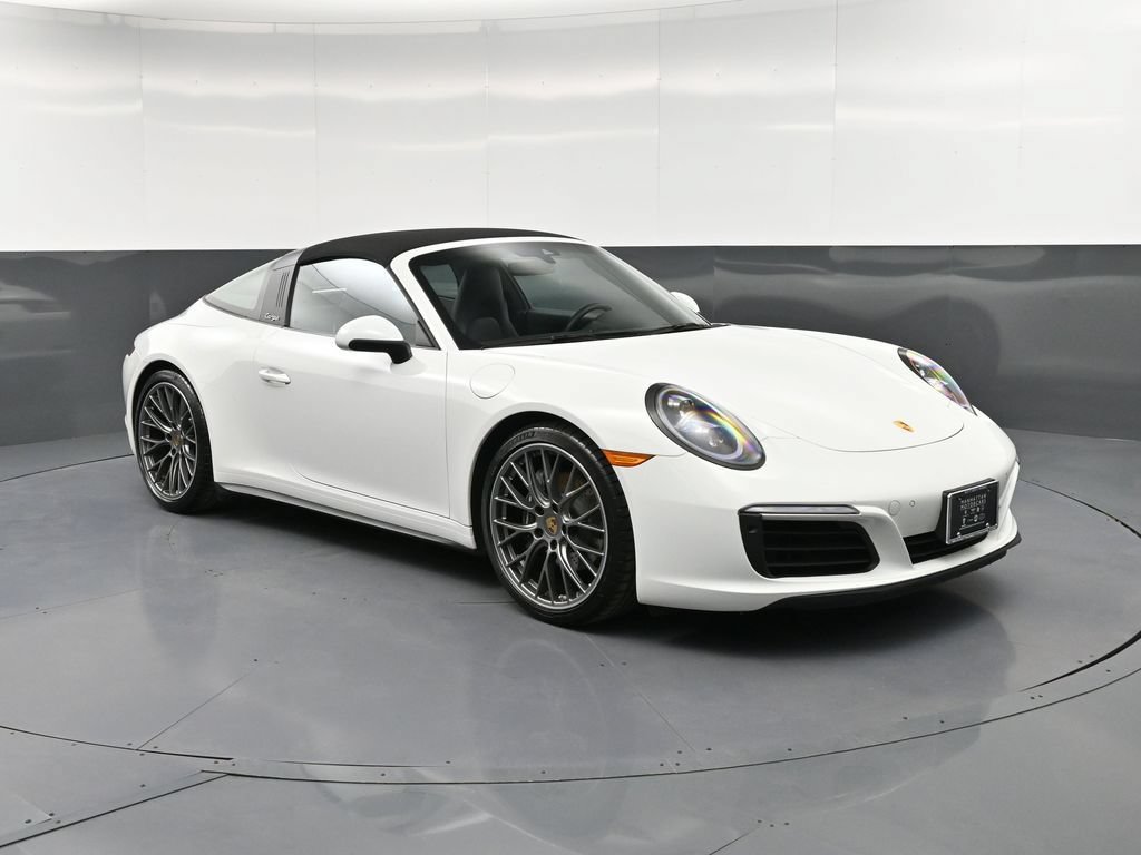 Certified 2019 Porsche 911 Targa 4 AWD/4WD image 10