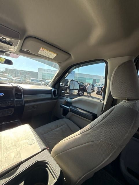 Used 2022 Ford F350 XLT w/ XLT Premium Package AWD/4WD image 19