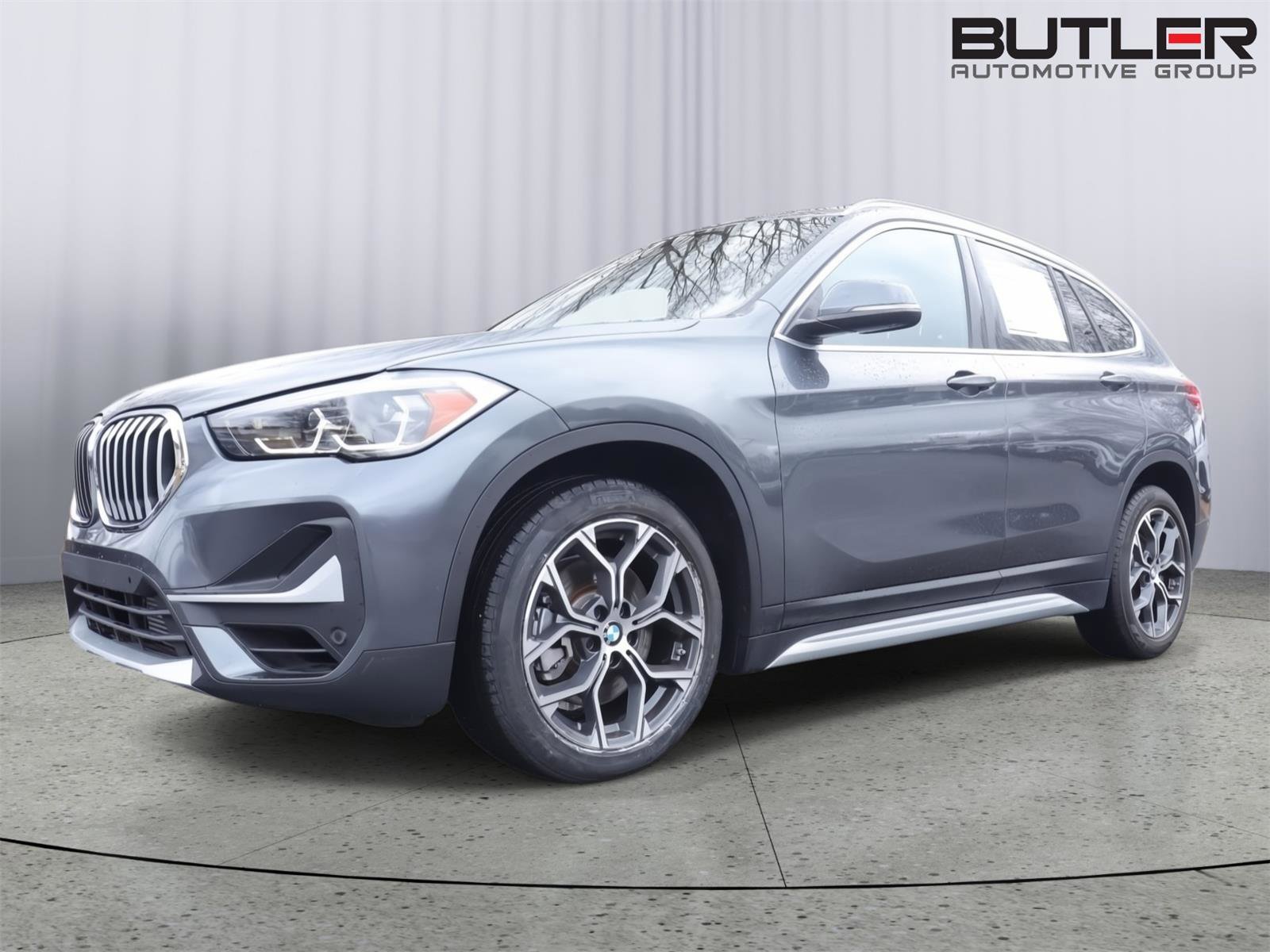 Used 2021 BMW X1 xDrive28i image 1