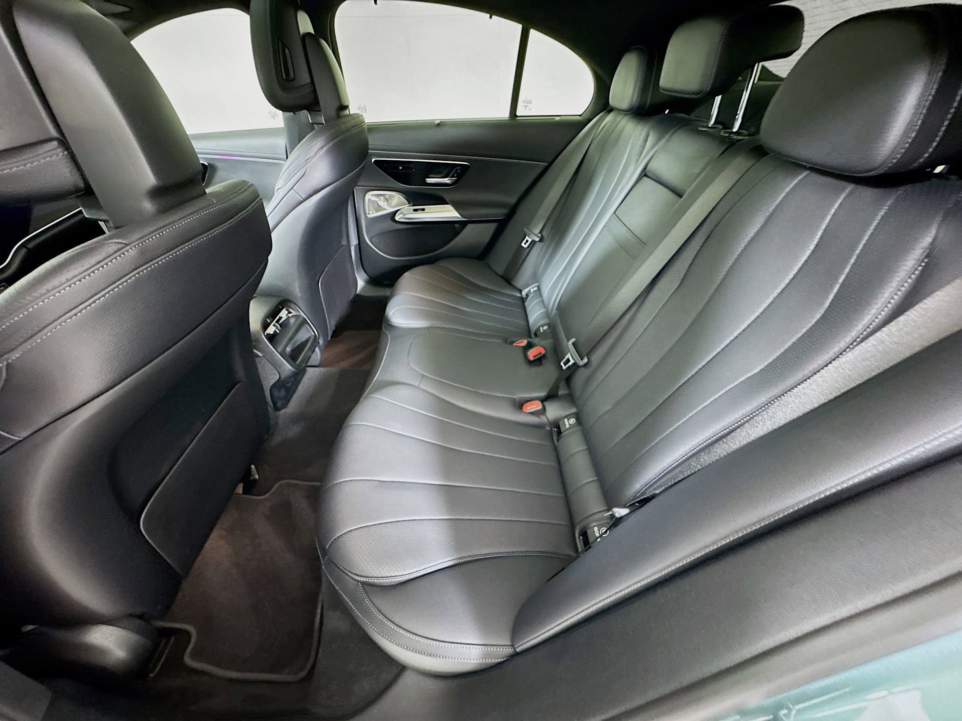 Certified 2024 Mercedes-Benz E 350 4MATIC Sedan image 27