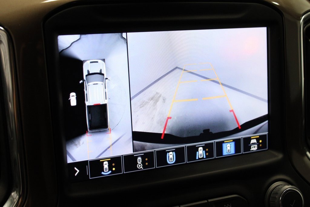 Used 2022 Chevrolet Silverado 3500 High Country image 17