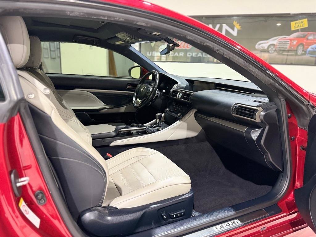 Used 2017 Lexus RC 200t F Sport RWD image 12