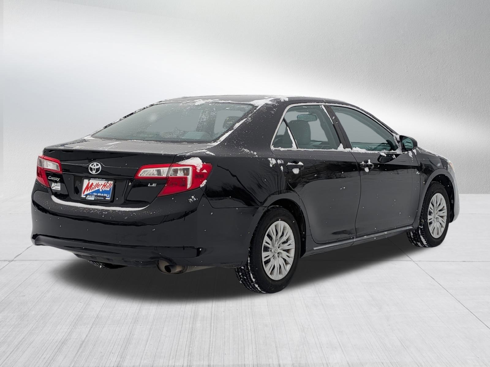 Used 2013 Toyota Camry LE image 7