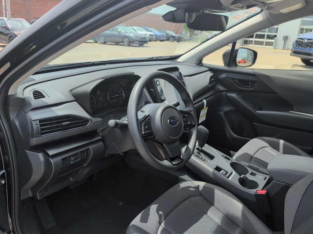 Used 2025 Subaru Crosstrek 2.0i Premium image 17