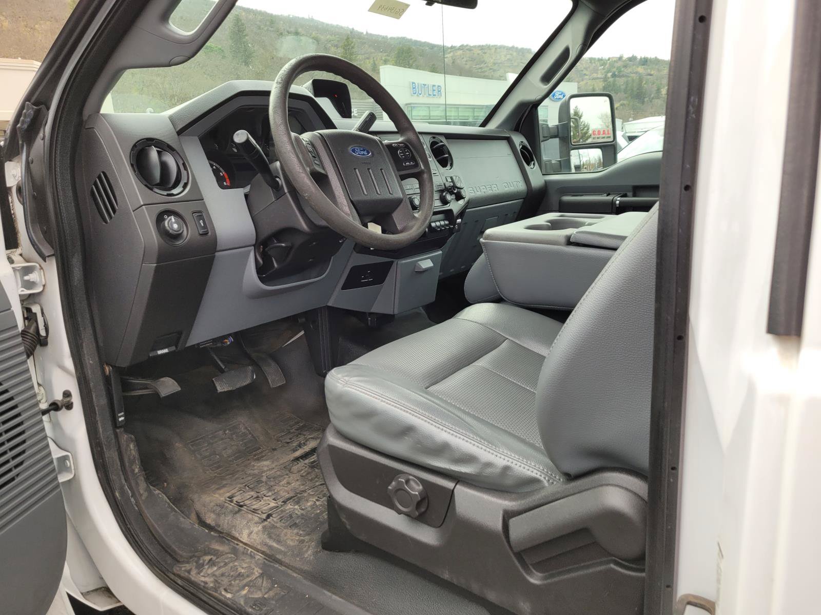 Used 2016 Ford F550 Luxury RWD image 10