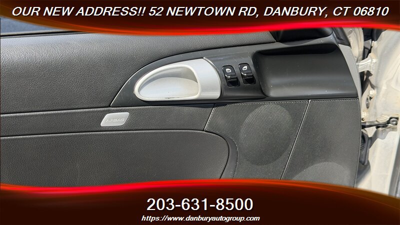 Used 2005 Porsche Boxster RWD image 12