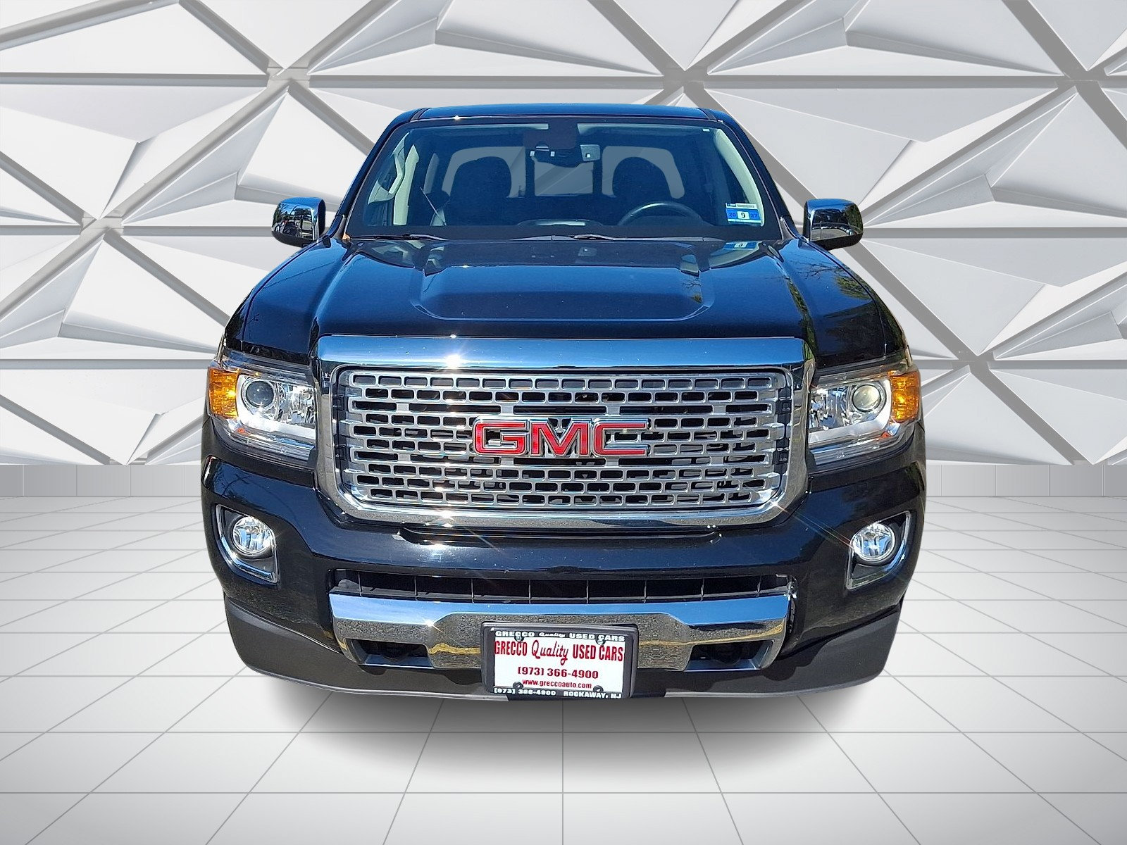 Used 2018 GMC Canyon Denali AWD/4WD image 3