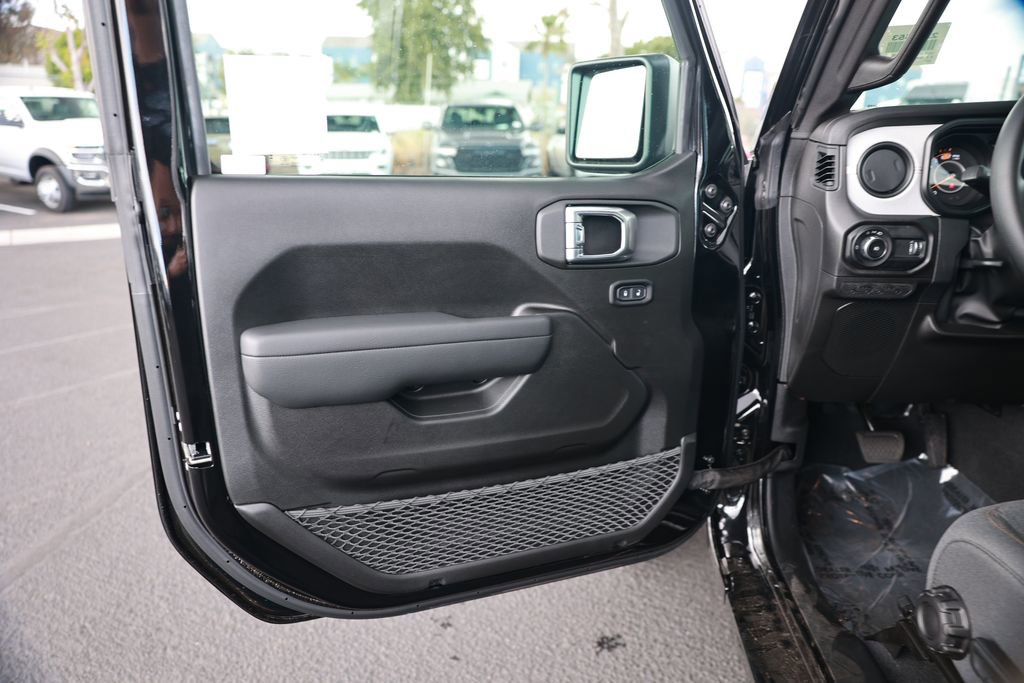 New 2026 Jeep Wrangler Unlimited Sport AWD/4WD image 13