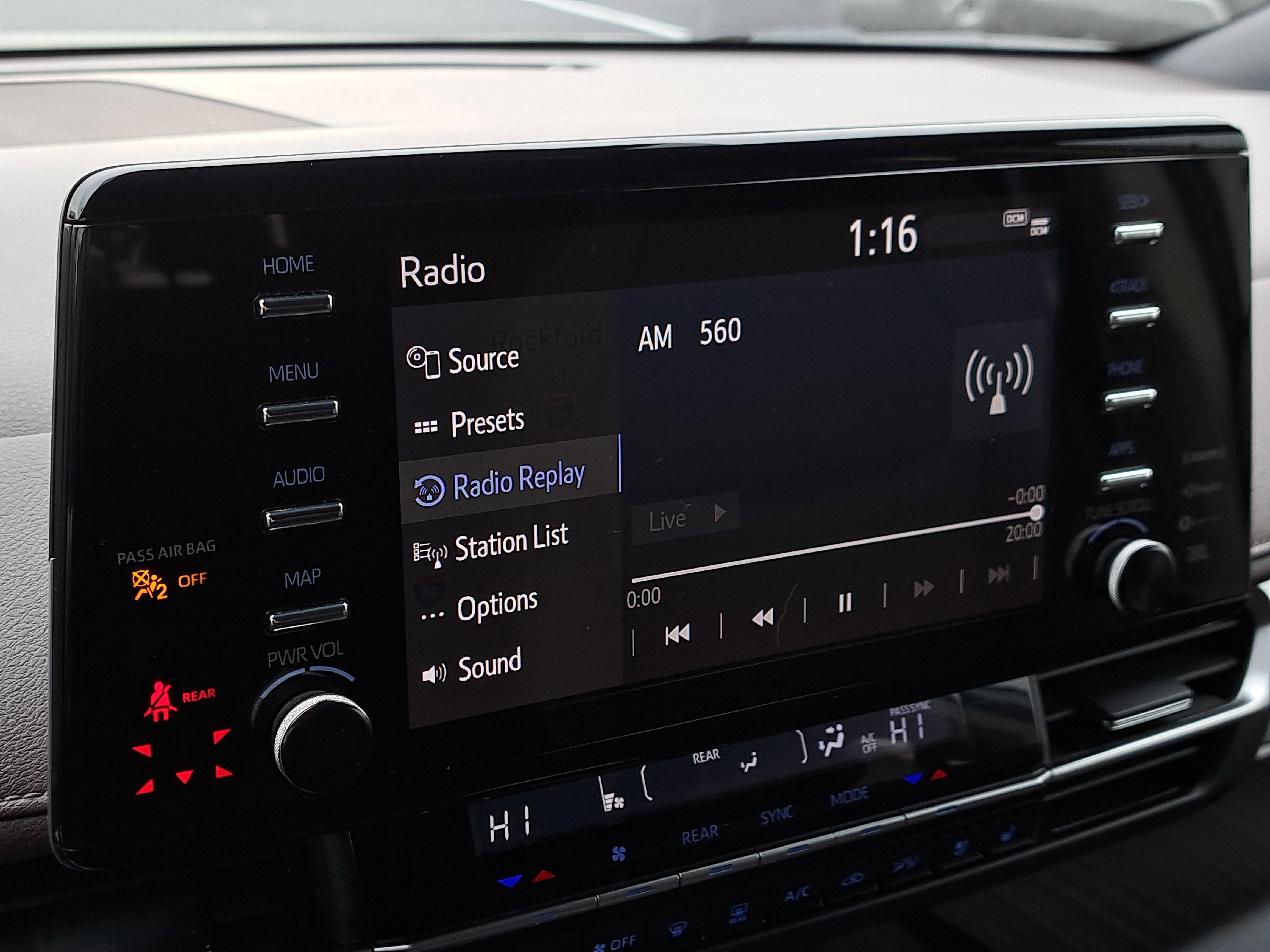 Certified 2021 Toyota Sienna Platinum image 27