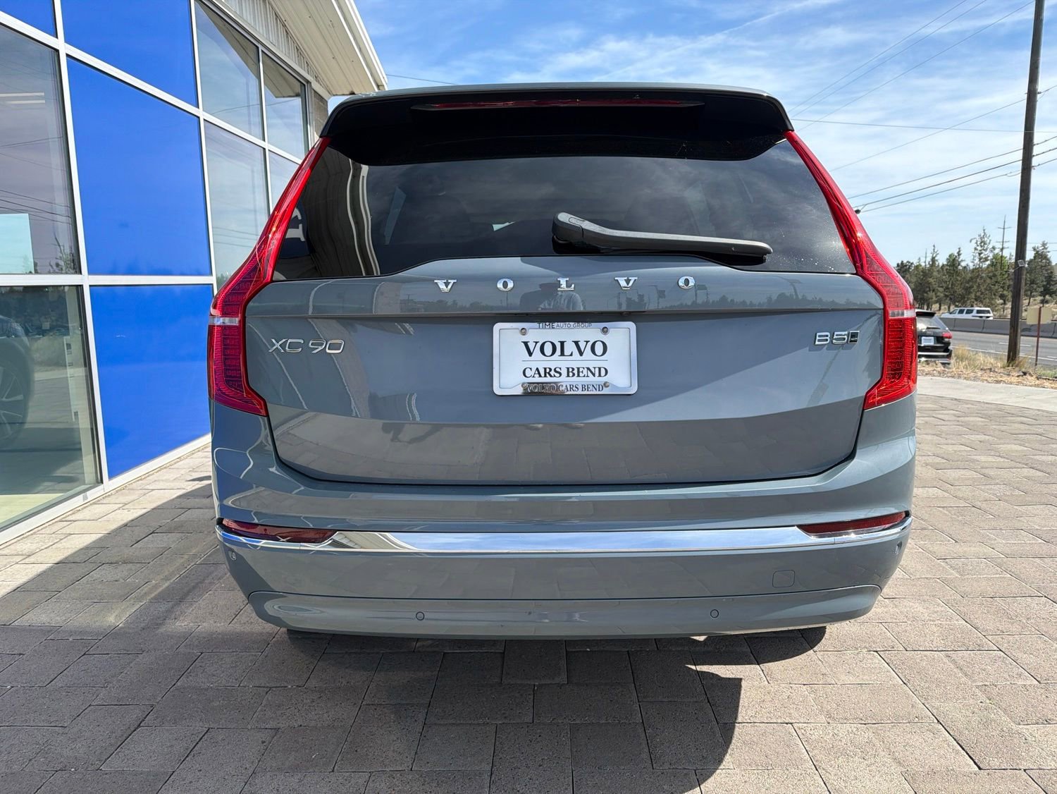 Used 2023 Volvo XC90 B5 Plus AWD/4WD image 6