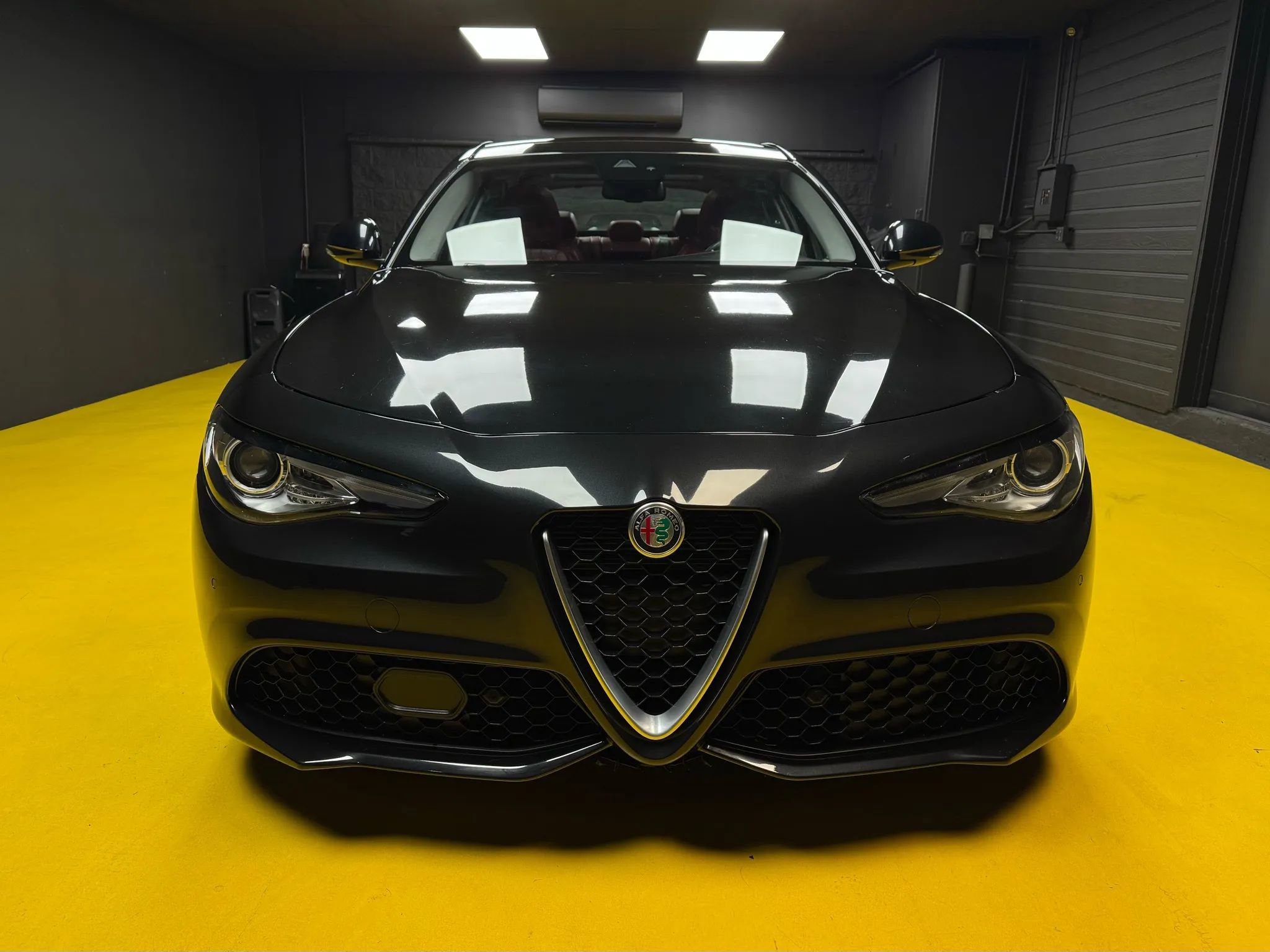 Used 2019 Alfa Romeo Giulia Ti Sport w/ Quick Order Package 22S Sport image 2