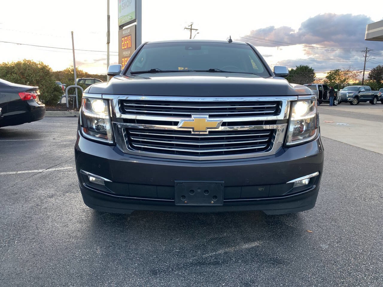 Used 2015 Chevrolet Tahoe LTZ image 1