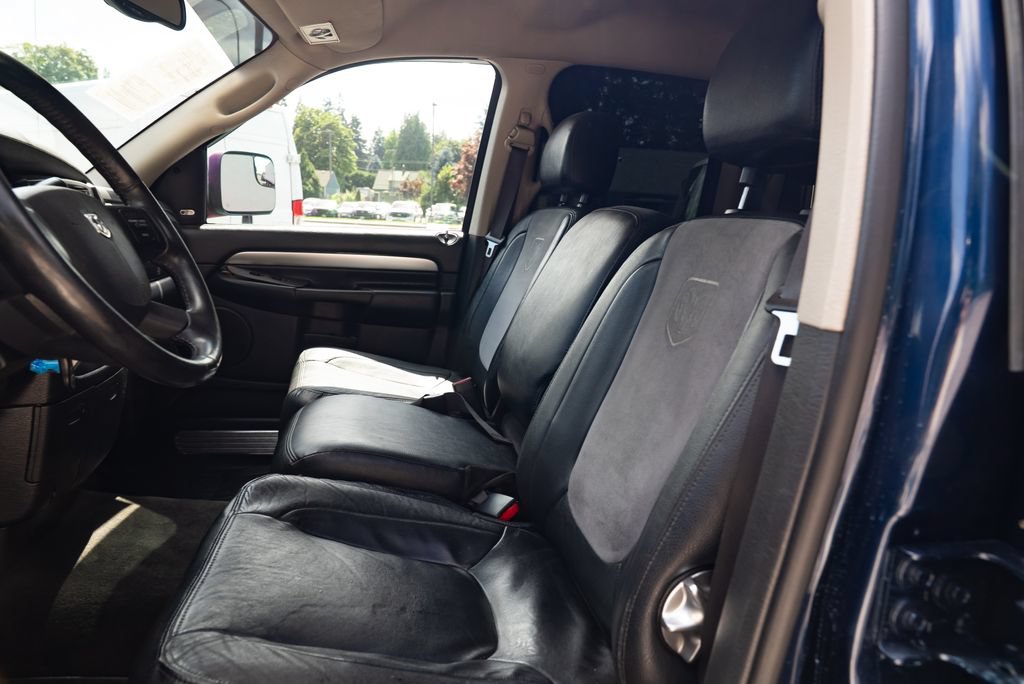 Used 2005 Dodge Ram 2500 Truck SLT AWD/4WD image 18