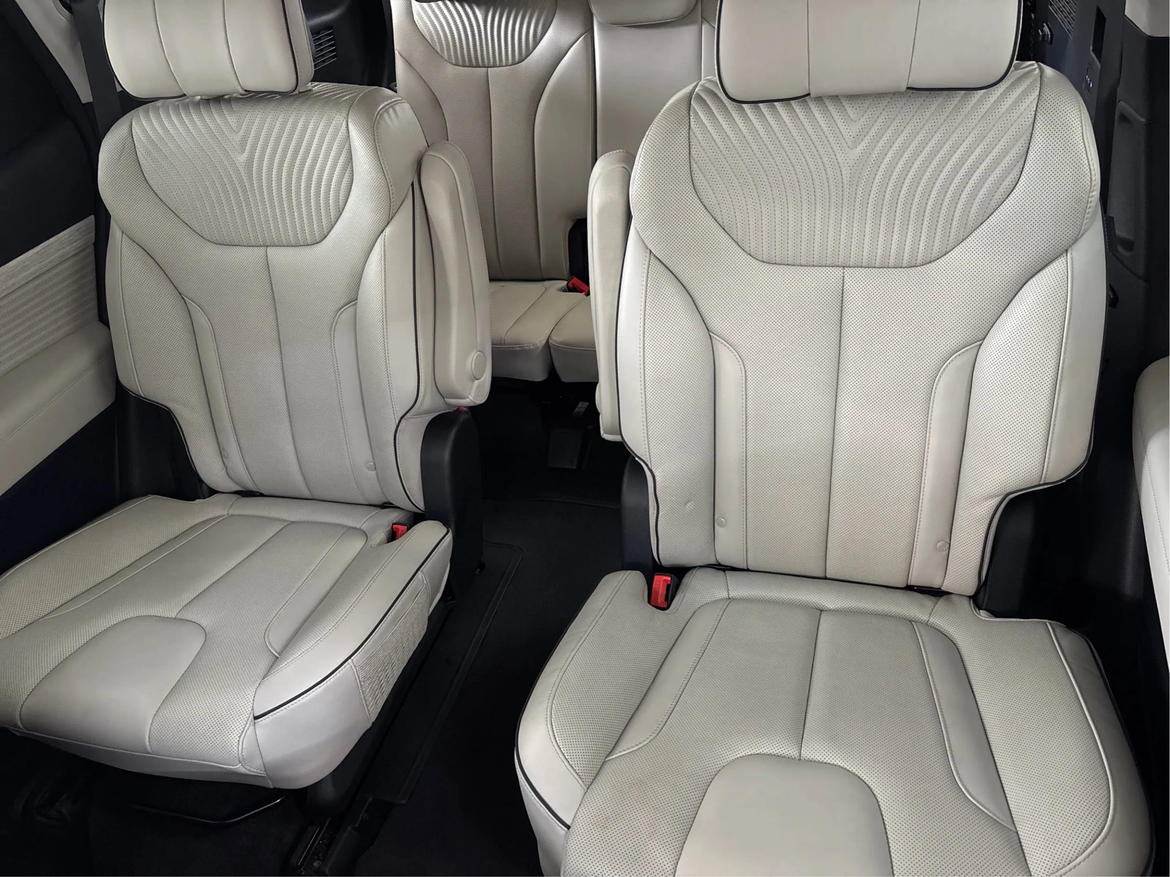 Used 2024 Hyundai Palisade Calligraphy AWD/4WD image 48