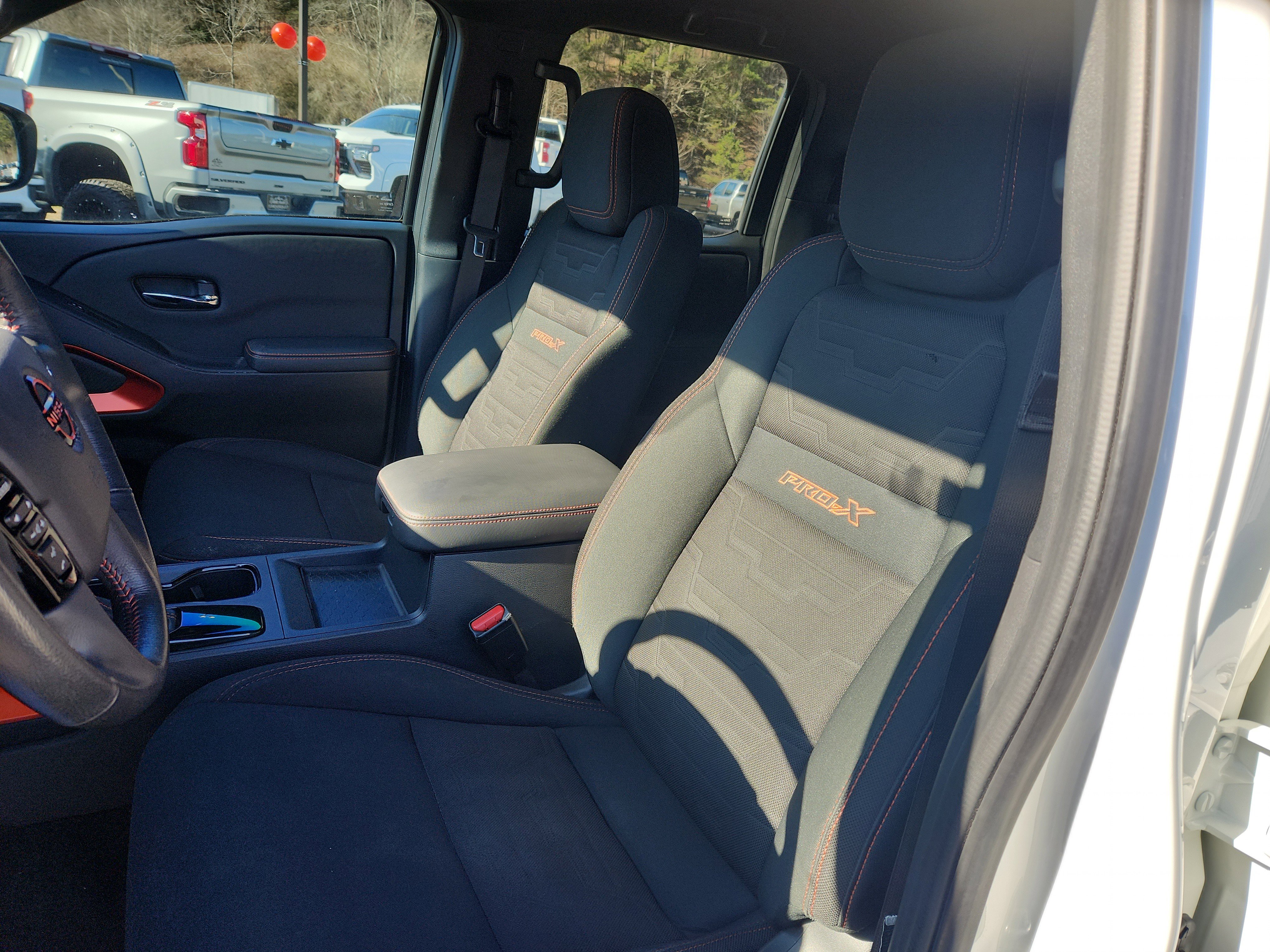 Used 2022 Nissan Frontier Pro-X image 22