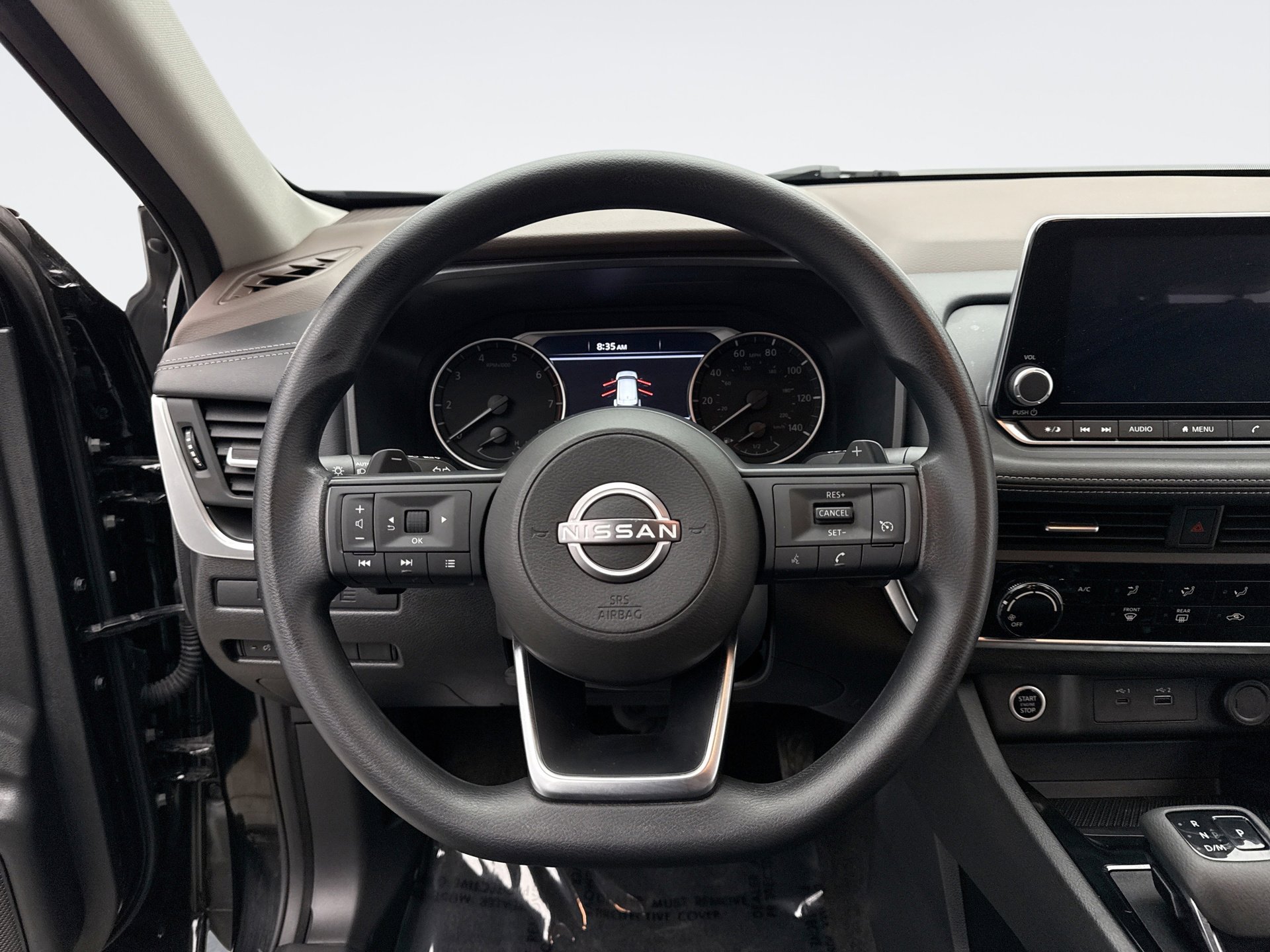 Used 2023 Nissan Rogue S AWD/4WD image 12