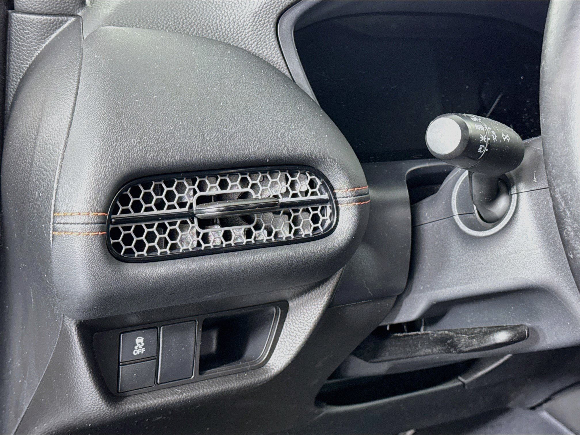 Certified 2024 Honda HR-V Sport image 10