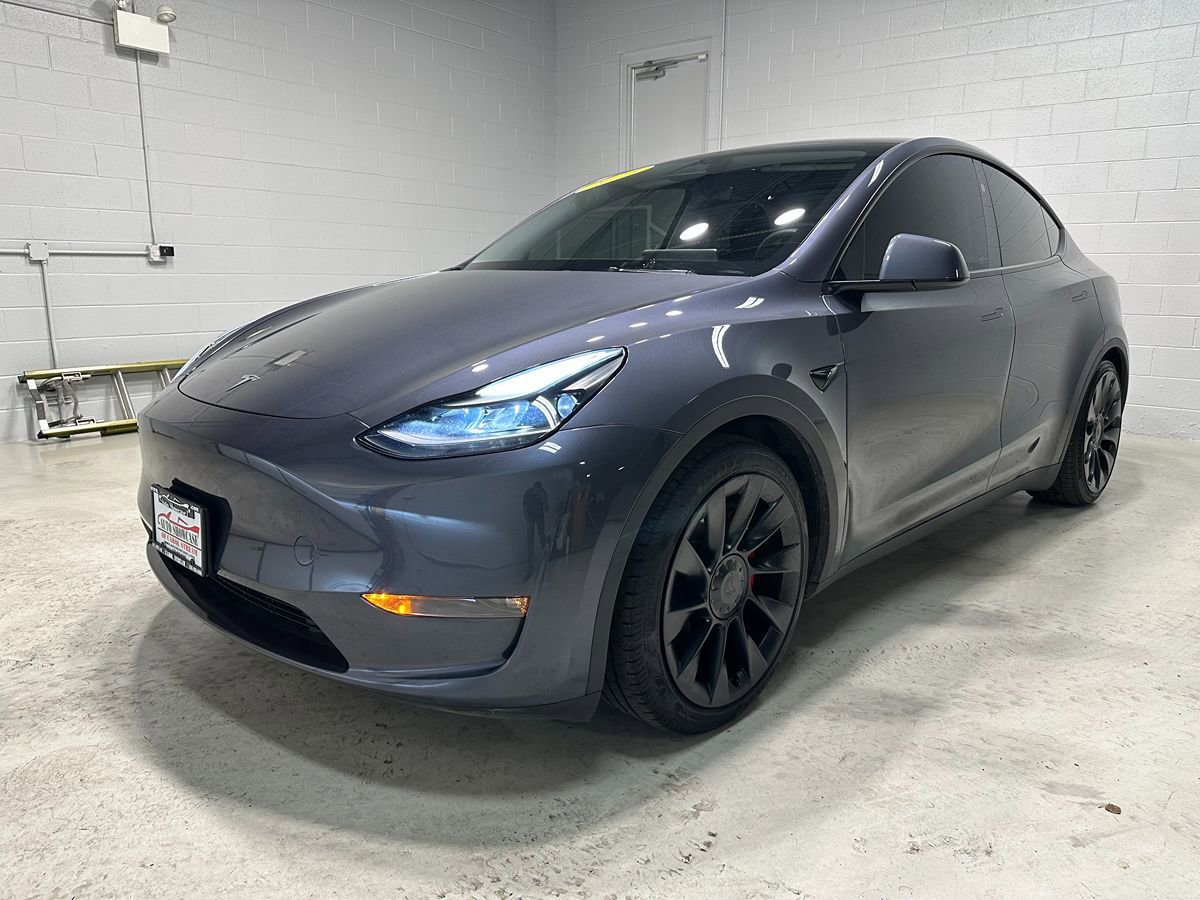 Used 2023 Tesla Model Y Performance AWD/4WD image 18