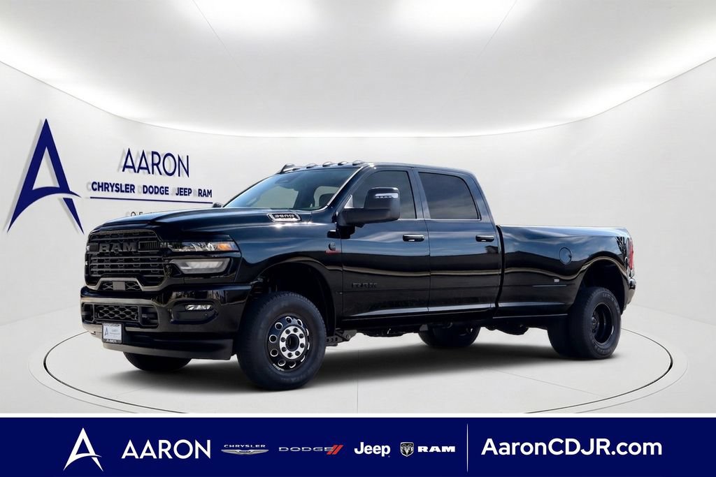 New 2026 RAM 3500 Big Horn AWD/4WD image 1