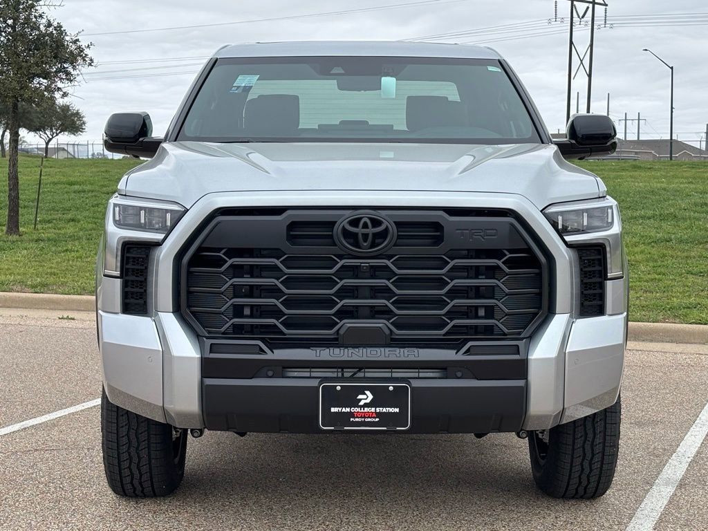 New 2026 Toyota Tundra Limited AWD/4WD image 3