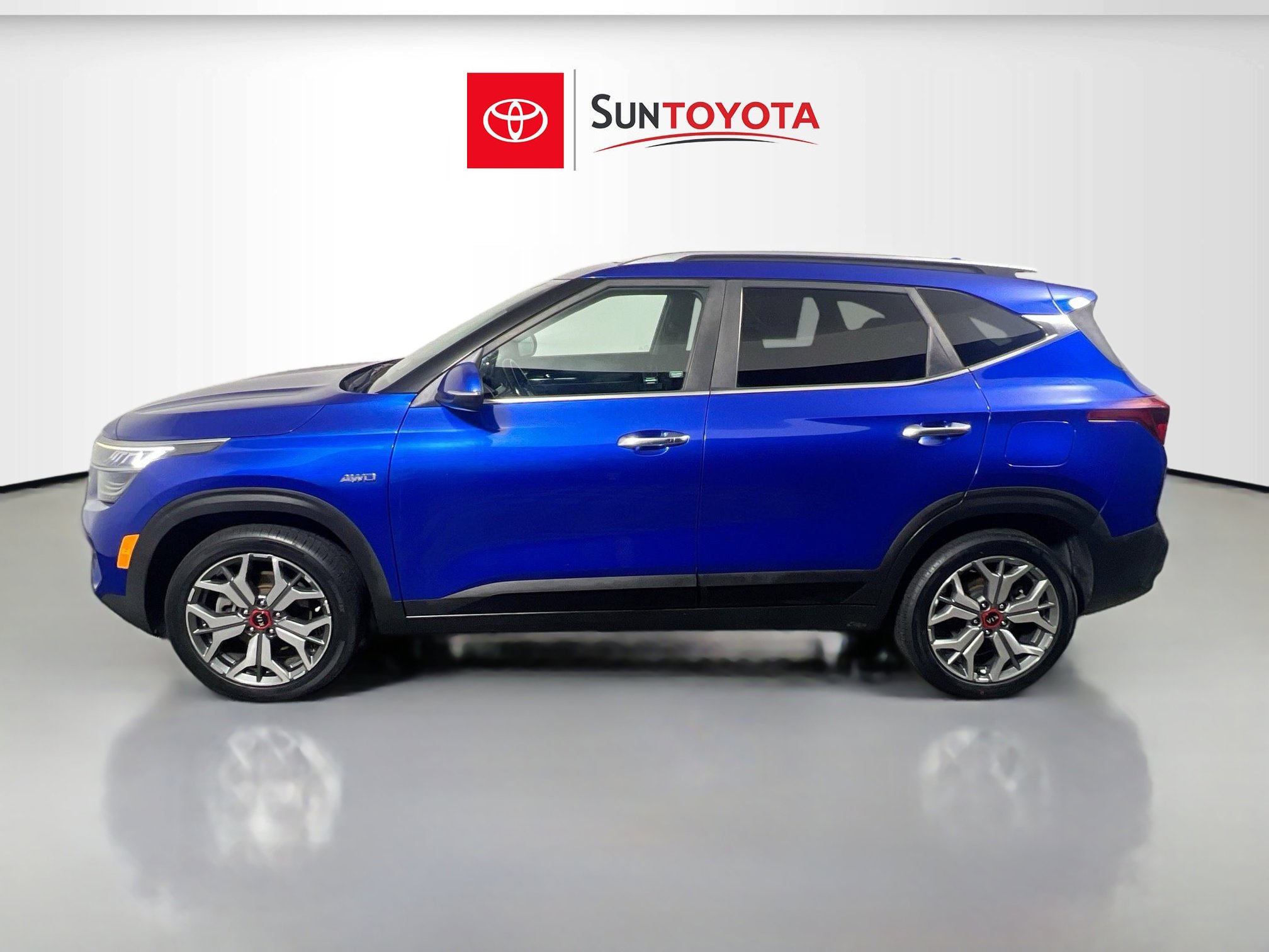 Used 2021 Kia Seltos SX w/ SX Sunroof Package image 7