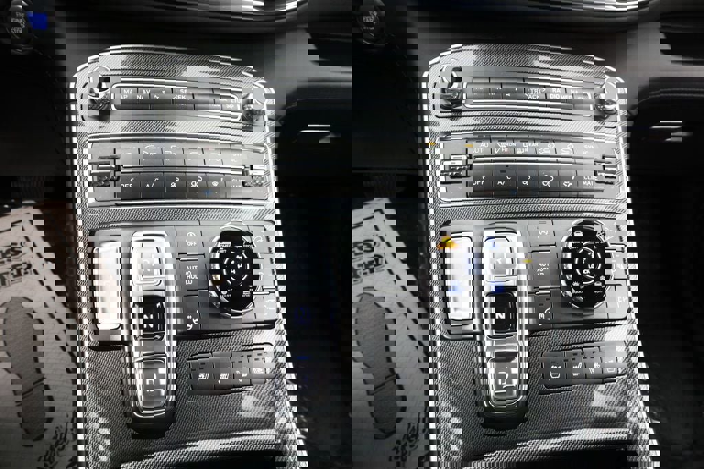 Used 2022 Hyundai Santa Fe Limited image 14