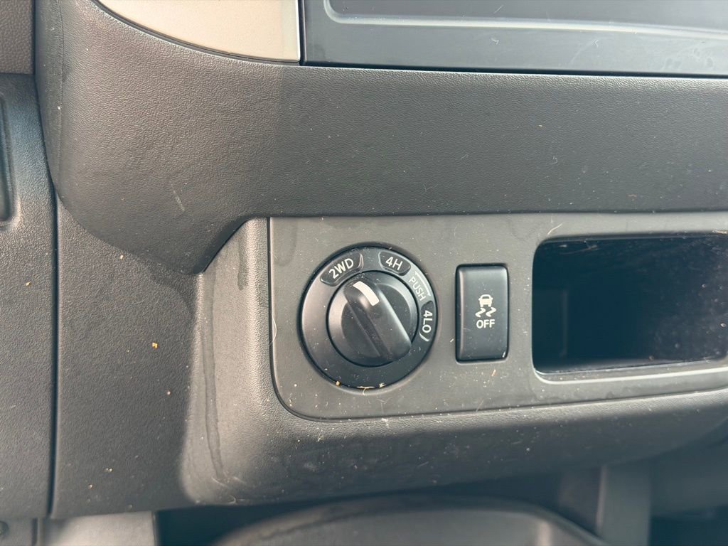 Used 2012 Nissan Xterra S w/ Value Package AWD/4WD image 32