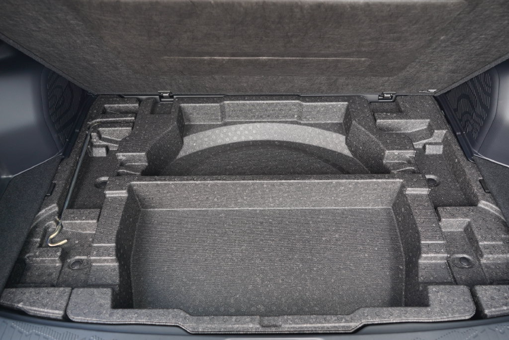 New 2026 Subaru Forester Limited AWD/4WD image 37