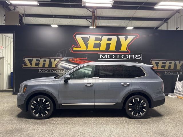 Used 2023 Kia Telluride SX Prestige image 2