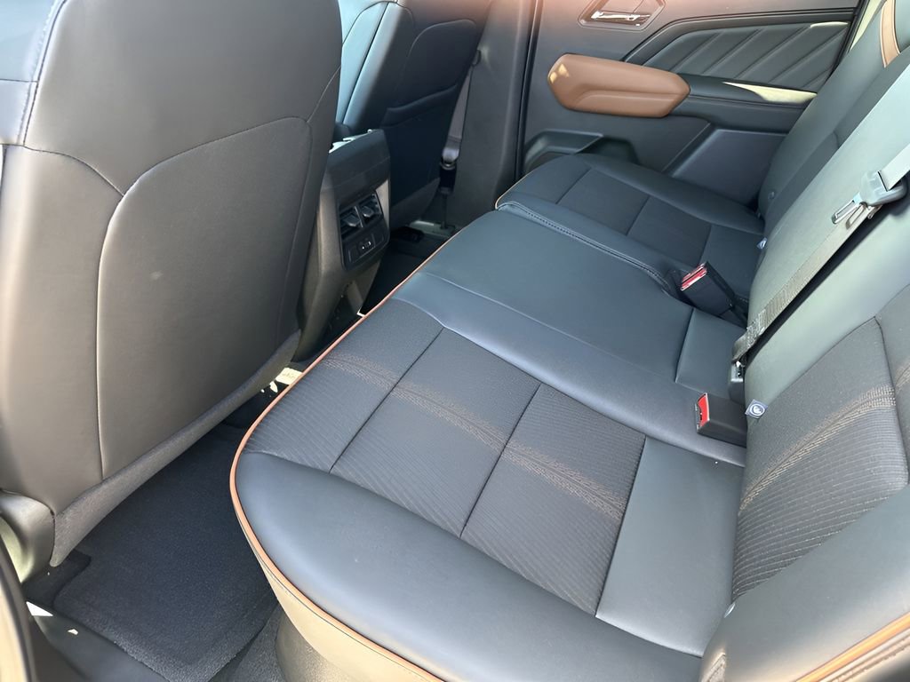 New 2026 GMC Canyon AT4 image 21