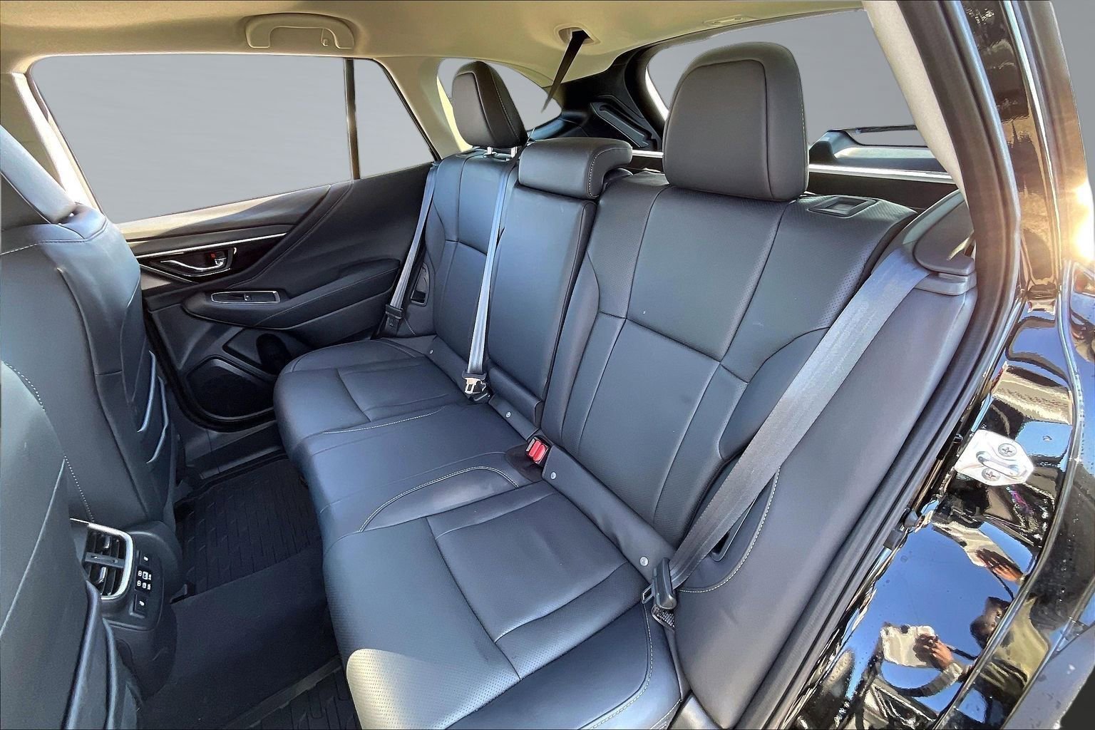 Certified 2025 Subaru Outback Touring w/ Popular Package #2 image 27