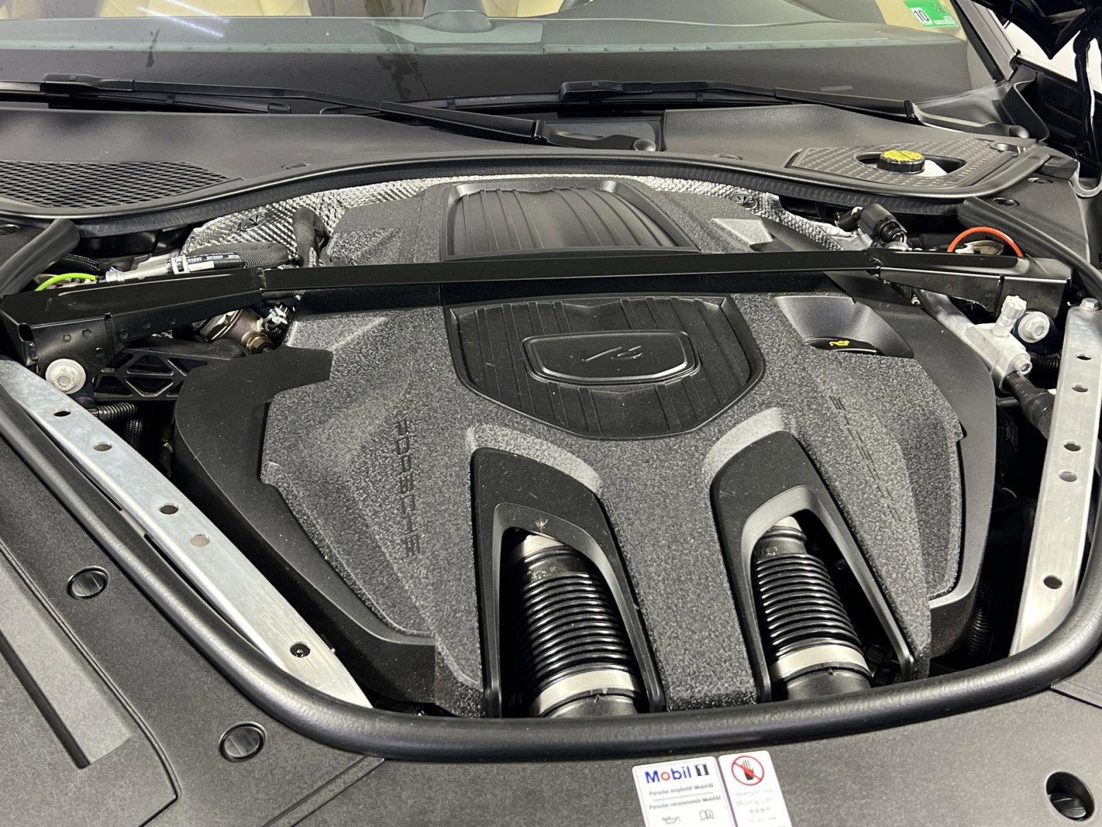 Used 2022 Porsche Panamera 4 image 29