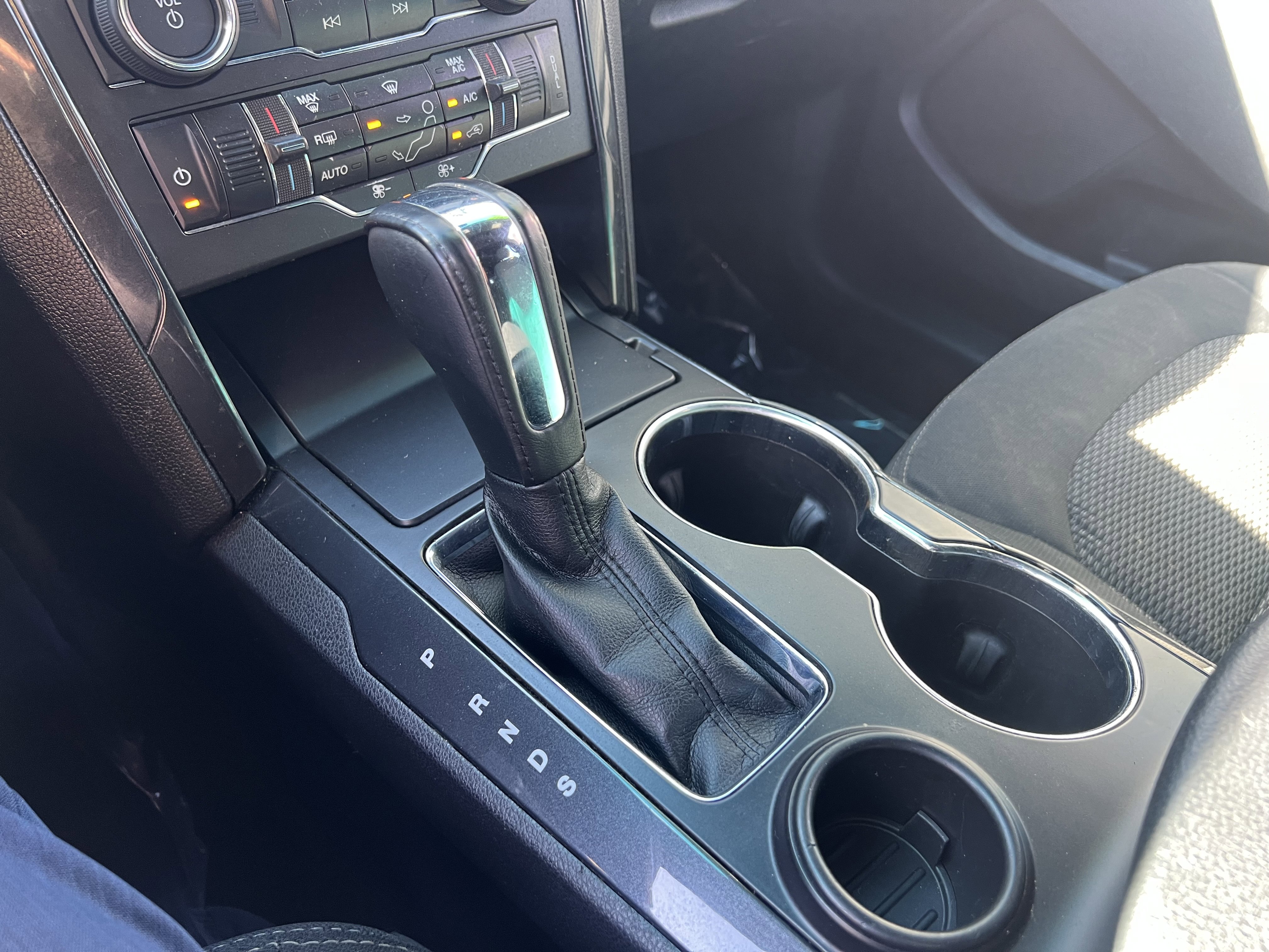 Used 2017 Ford Explorer XLT w/ Equipment Group 201A image 22