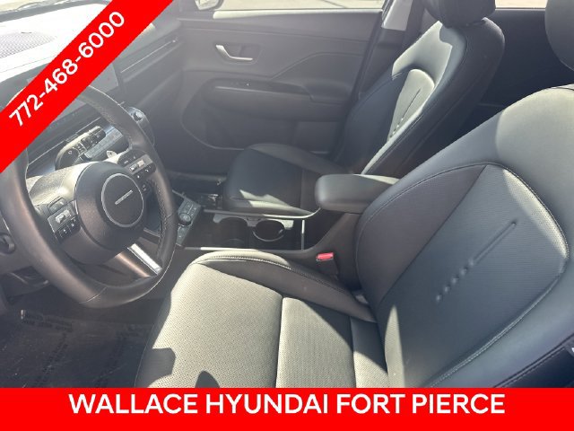 Used 2025 Hyundai Kona Limited FWD image 21