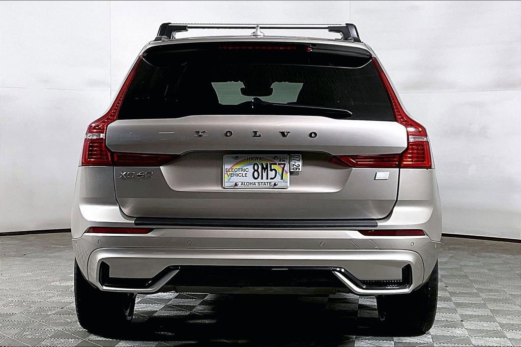 Used 2024 Volvo XC60 T8 Plus w/ Protection Package Premier image 3